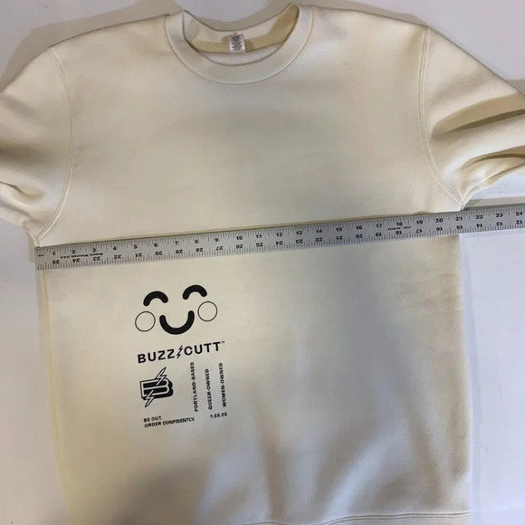 Buzz Cutt Men's Portland Queer Crew Neck Long Sleeve Sweatshirt Size M - Picture 9 of 11